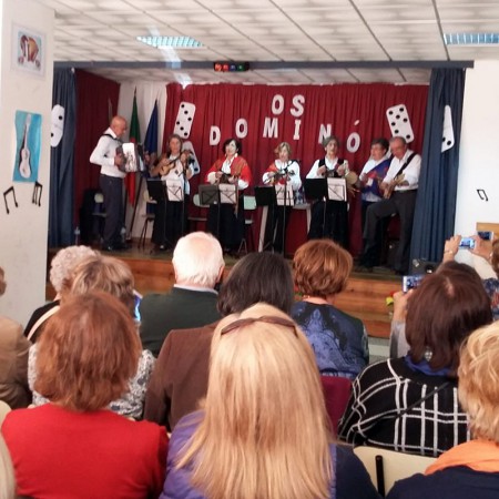 2-4-2017 - Apresentação do grupo musical Dominó